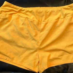 Nike athletic shorts xxl